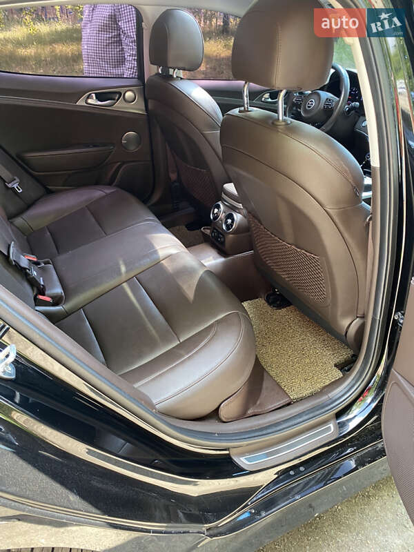 Фастбэк Kia Stinger 2018 в Луцке фото 36 Фастбэк Kia Stinger 2018 в Луцке