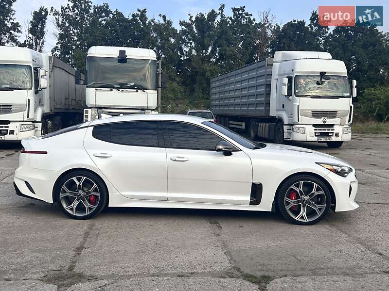 Фастбэк Kia Stinger 2018 в Одессе фото 4 Фастбэк Kia Stinger 2018 в Одессе