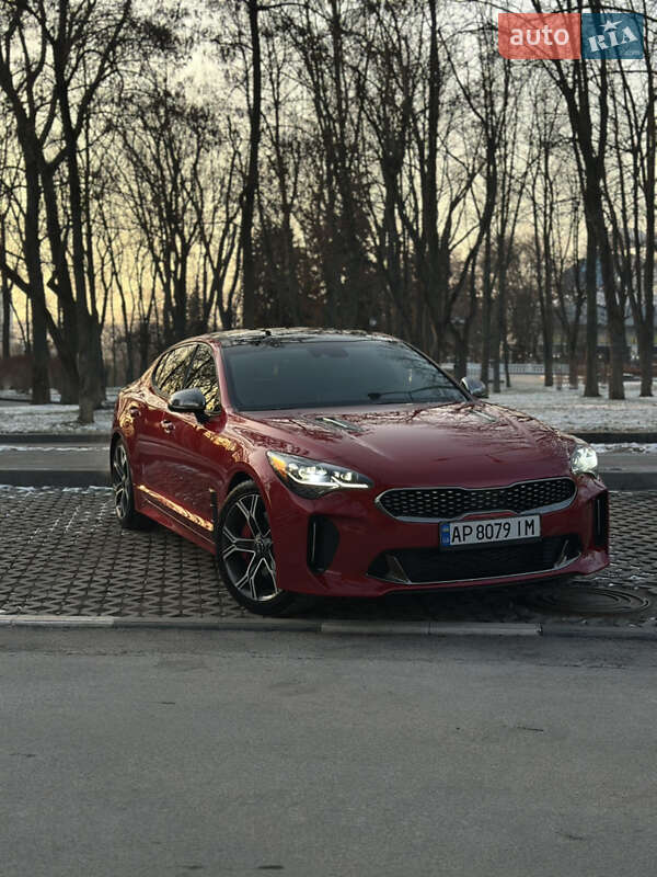 Фастбек Kia Stinger 2017 в Харкові