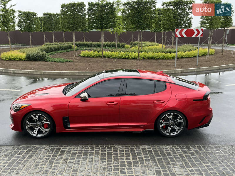 Фастбек Kia Stinger 2018 в Умані
