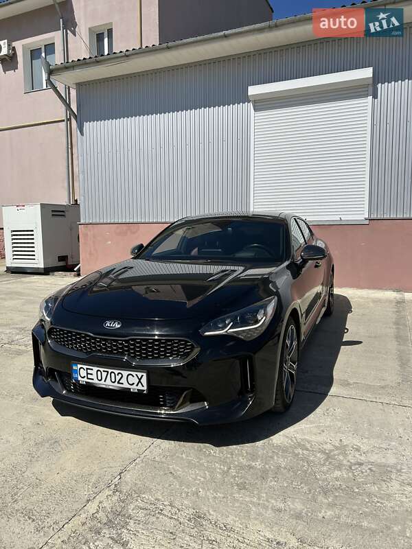 Фастбэк Kia Stinger 2018 в Черновцах