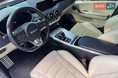 Лифтбек Kia Stinger 2021 в 