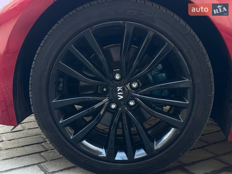 Фастбек Kia Stinger 2019 в Львові