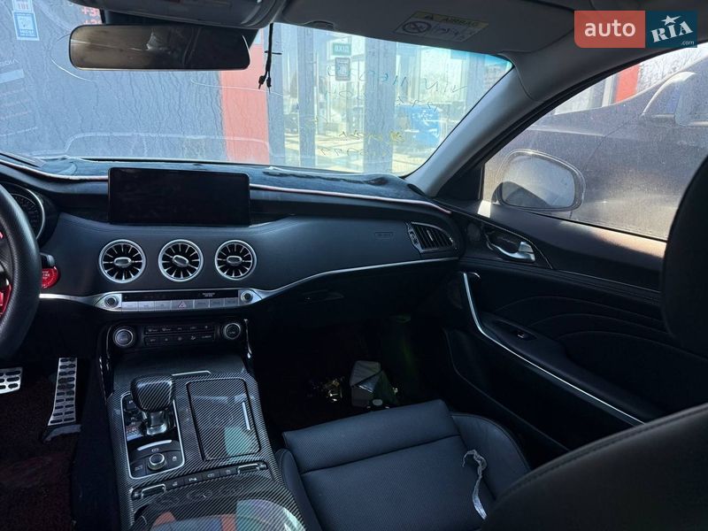 Лифтбек Kia Stinger 2021 в Львове