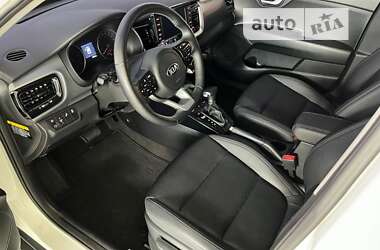 Внедорожник / Кроссовер Kia Stonic 2019 в Одессе