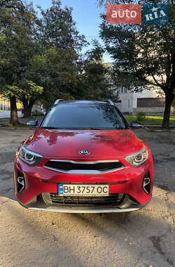 Внедорожник / Кроссовер Kia Stonic 2020 в Одессе