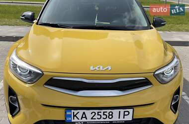 Внедорожник / Кроссовер Kia Stonic 2022 в Киеве