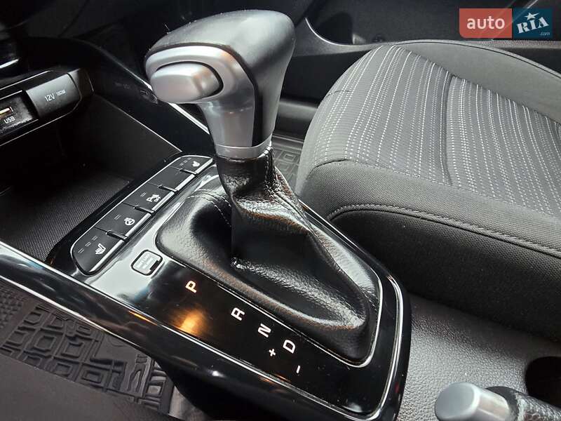 Позашляховик / Кросовер Kia Stonic 2020 в Одесі