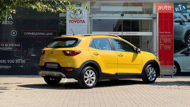 Позашляховик / Кросовер Kia Stonic 2018 в Ужгороді