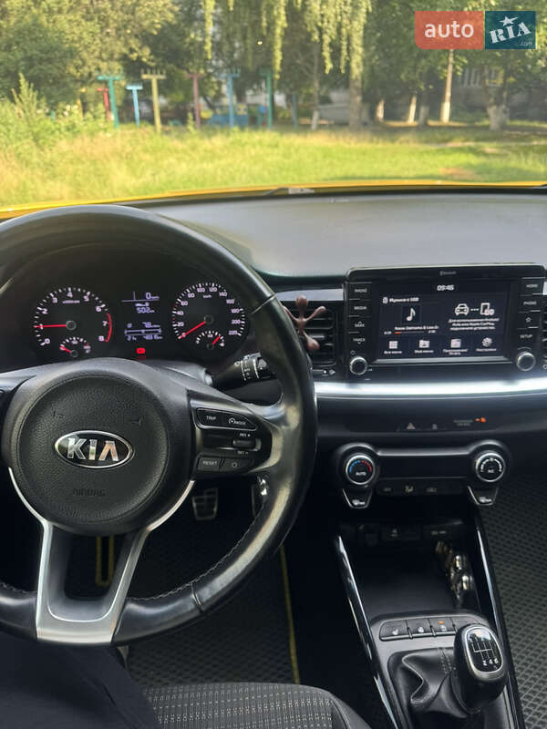 Позашляховик / Кросовер Kia Stonic 2018 в Конотопі