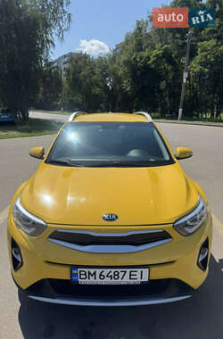 Внедорожник / Кроссовер Kia Stonic 2018 в Конотопе