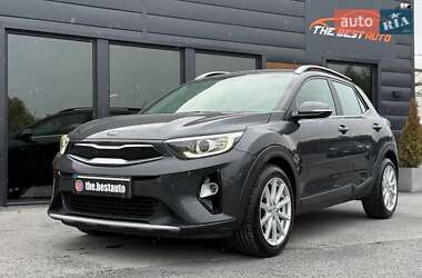 Внедорожник / Кроссовер Kia Stonic 2018 в Ровно