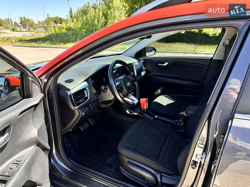 Позашляховик / Кросовер Kia Stonic 2020 в Лебедині