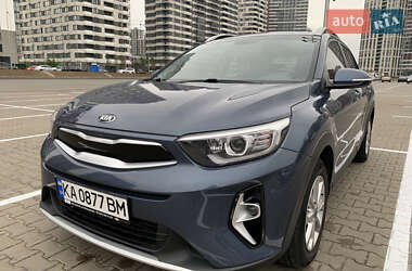 Внедорожник / Кроссовер Kia Stonic 2020 в Киеве