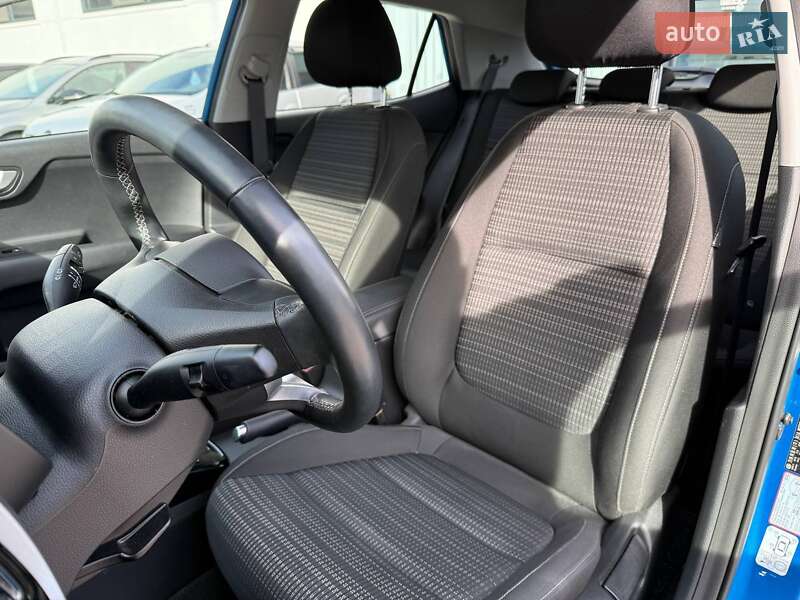 Позашляховик / Кросовер Kia Stonic 2020 в Одесі