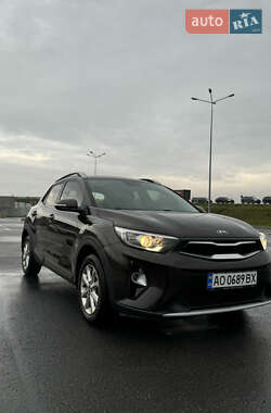 Позашляховик / Кросовер Kia Stonic 2018 в Львові