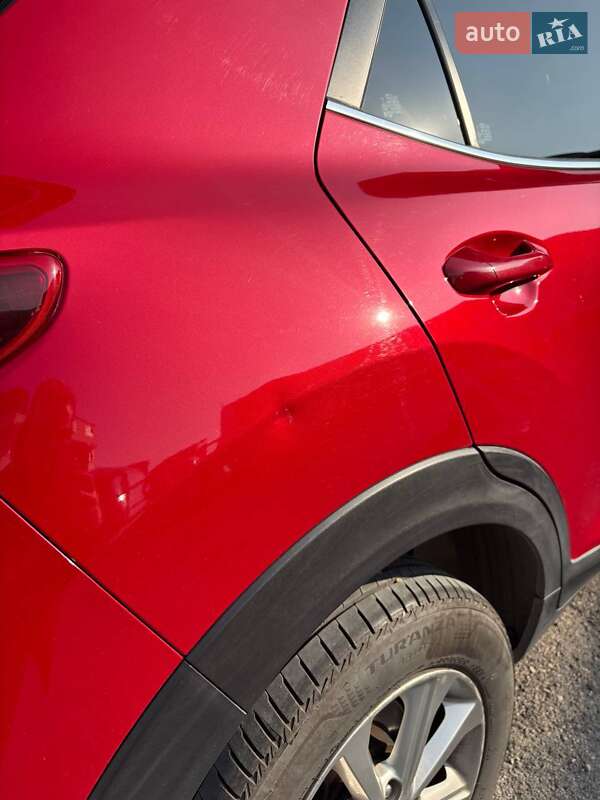 Внедорожник / Кроссовер Kia Stonic 2018 в Одессе