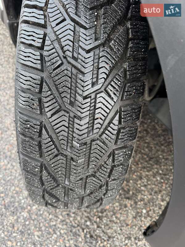 Внедорожник / Кроссовер Kia Stonic 2022 в Киеве