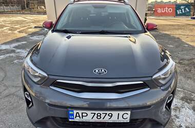 Внедорожник / Кроссовер Kia Stonic 2020 в Запорожье