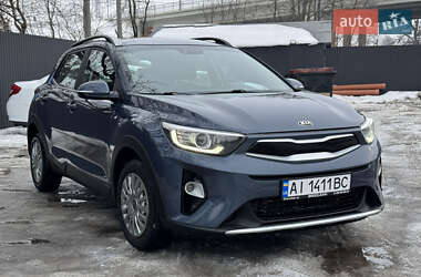 Внедорожник / Кроссовер Kia Stonic 2017 в Броварах