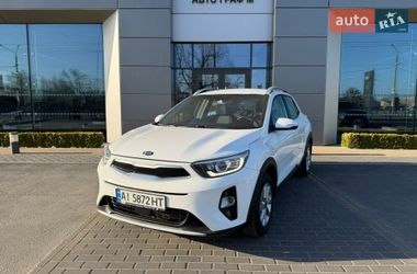Позашляховик / Кросовер Kia Stonic 2018 в Харкові
