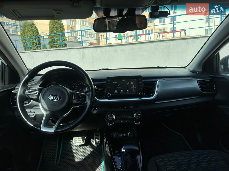 Позашляховик / Кросовер Kia Stonic 2019 в Києві