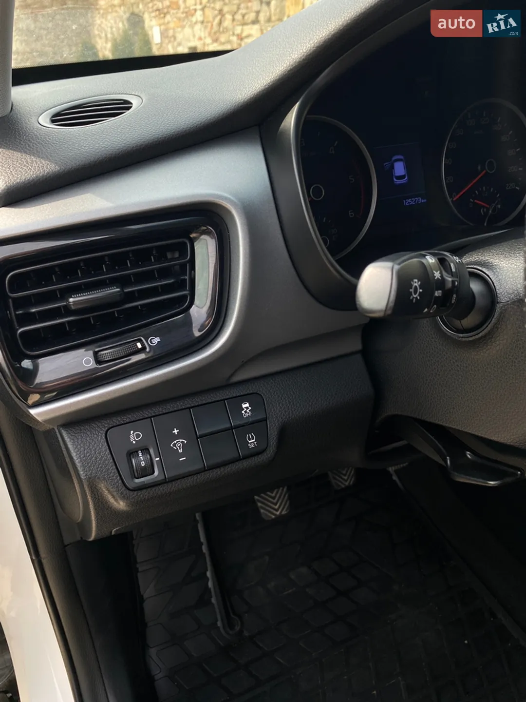 2019 Kia Stonic - мініатюра 70