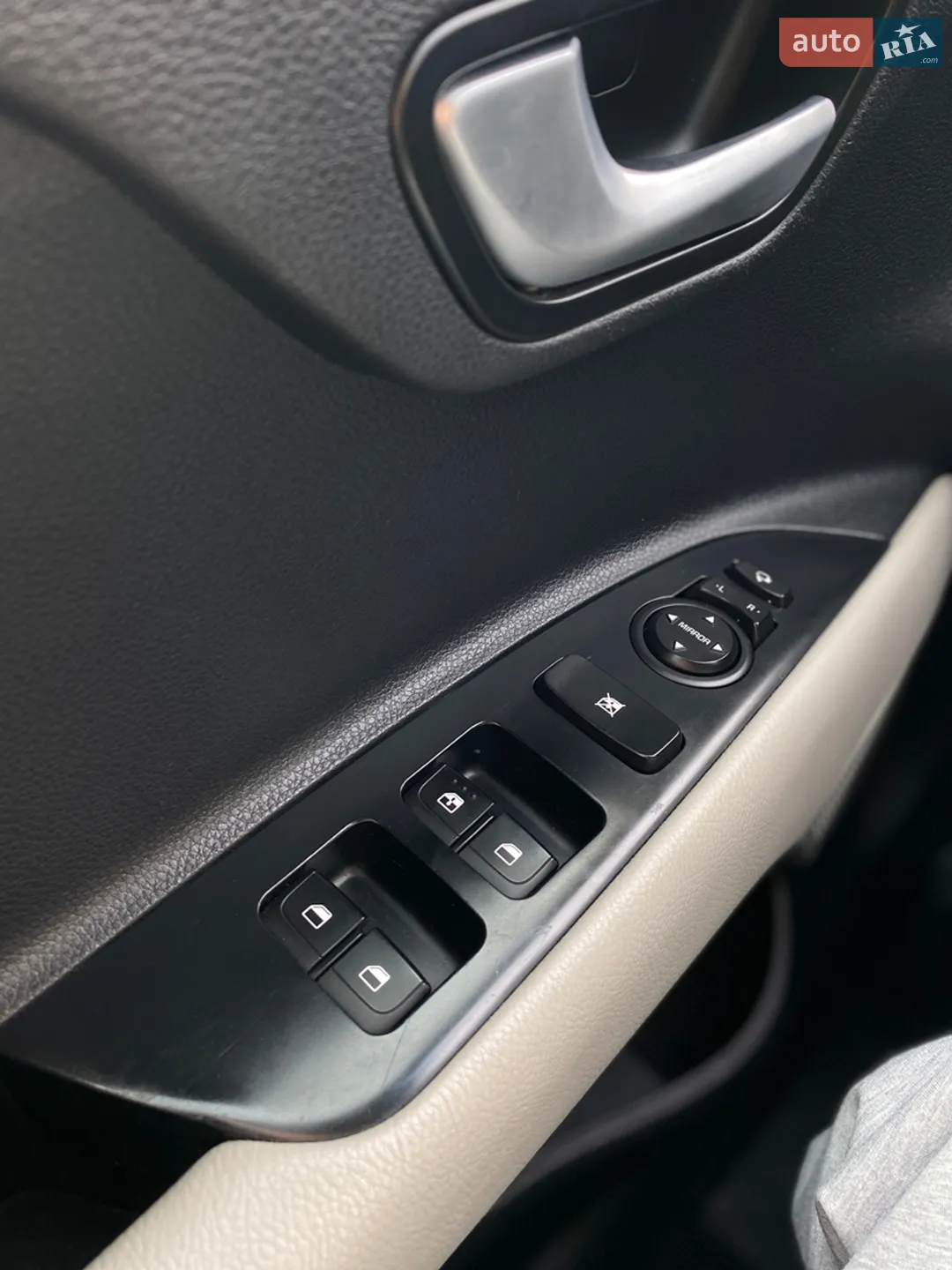 2019 Kia Stonic - мініатюра 101