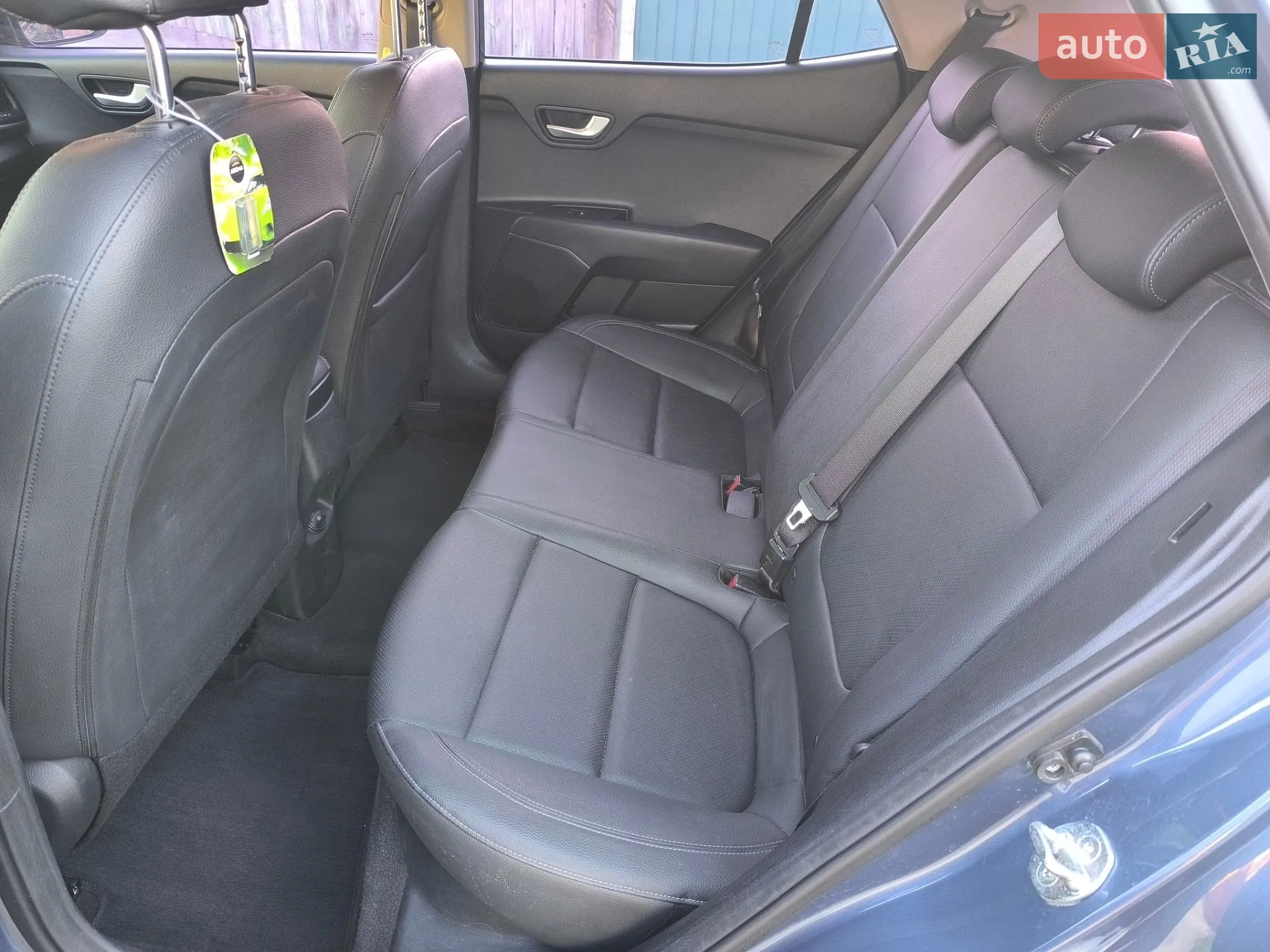 2018 Kia Stonic - мініатюра 21