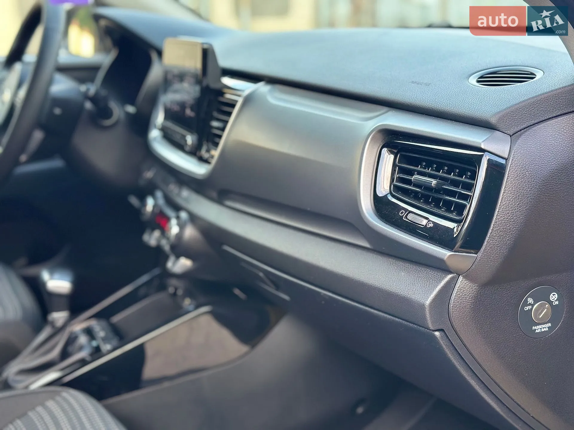 2020 Kia Stonic - мініатюра 30