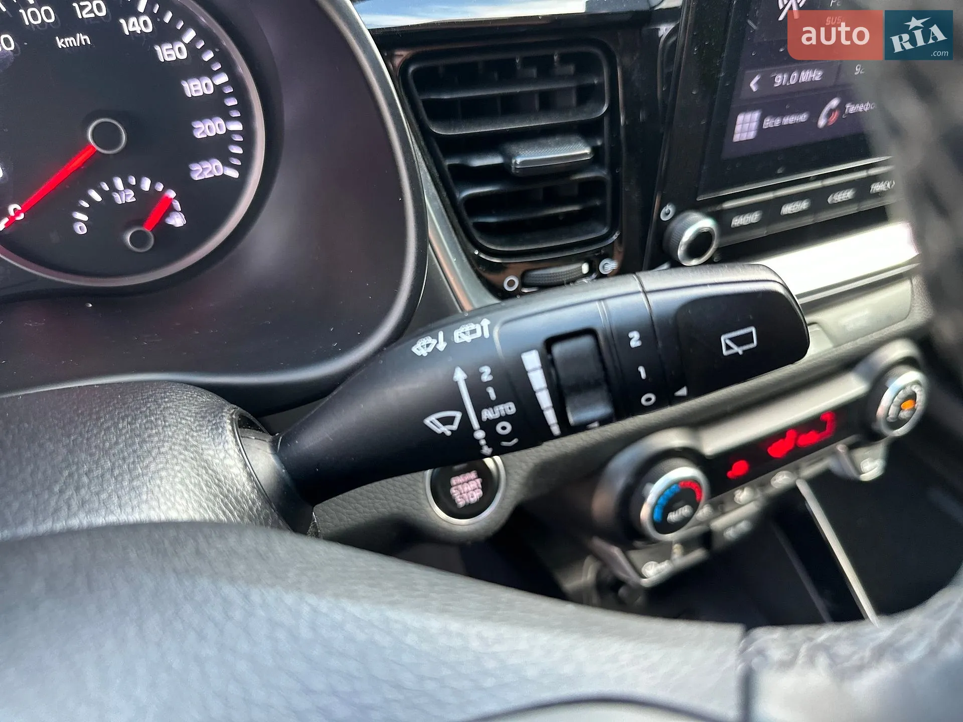 2020 Kia Stonic - мініатюра 43