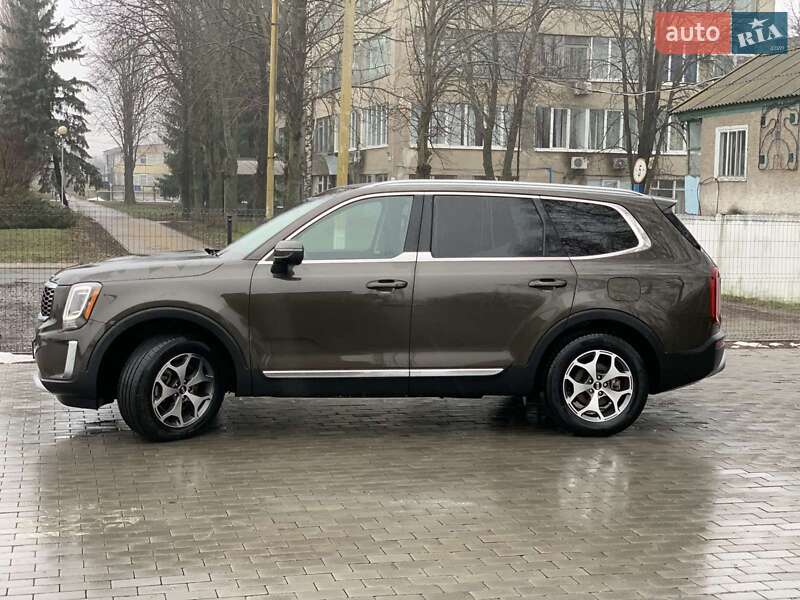 Внедорожник / Кроссовер Kia Telluride 2019 в Гадяче