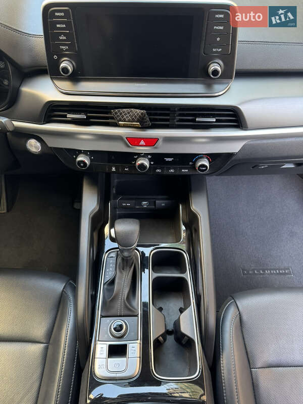 Позашляховик / Кросовер Kia Telluride 2020 в Києві