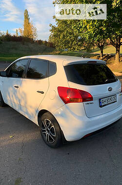 Хетчбек Kia Venga 2010 в Рівному