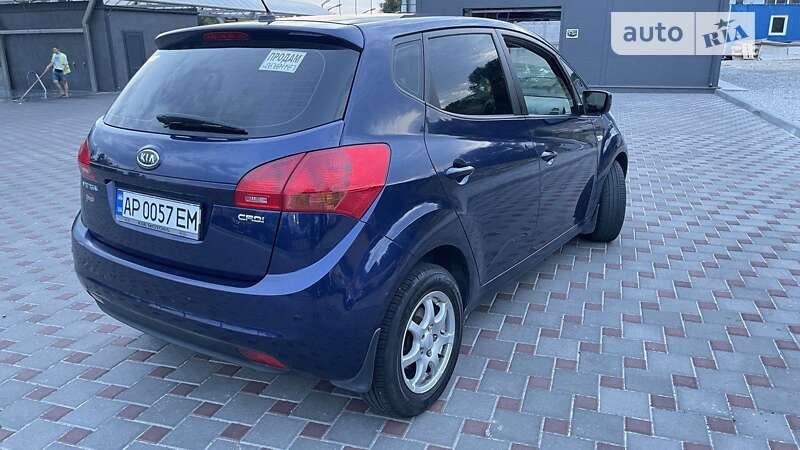 Микровэн Kia Venga 2010 в Запорожье