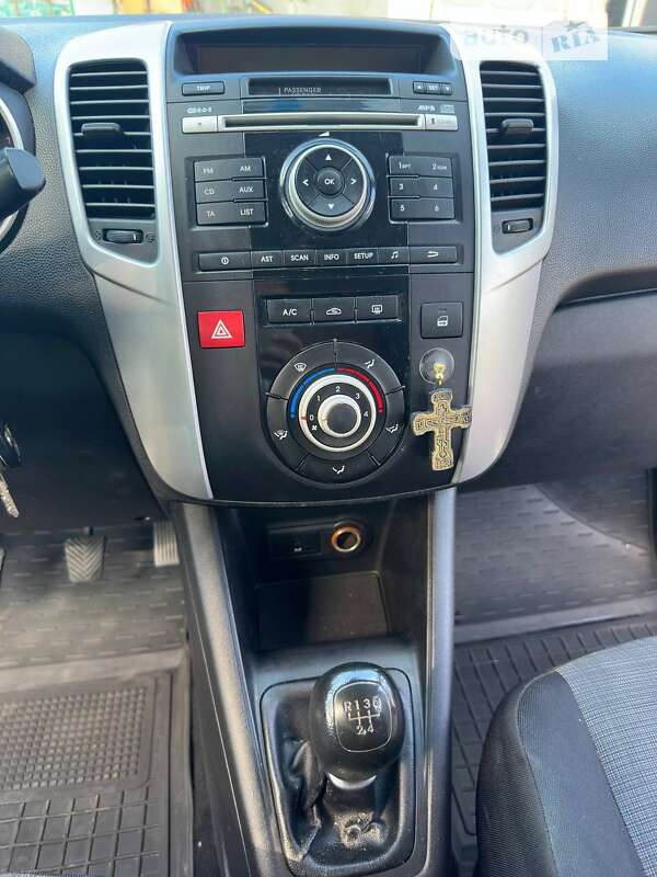 Мікровен Kia Venga 2011 в Києві