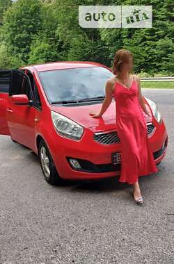 Микровэн Kia Venga 2010 в Стрые