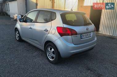 Мікровен Kia Venga 2011 в 