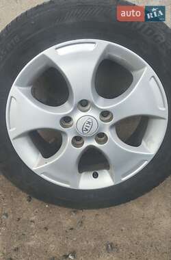 Мікровен Kia Venga 2011 в 
