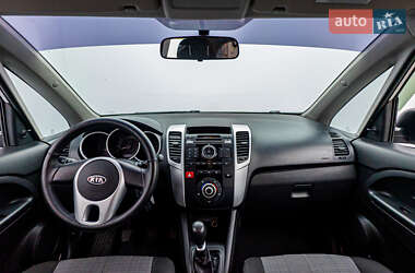 Хэтчбек Kia Venga 2012 в Киеве