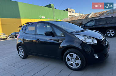 Микровэн Kia Venga 2013 в 