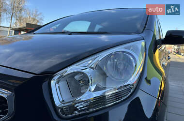 Микровэн Kia Venga 2013 в 