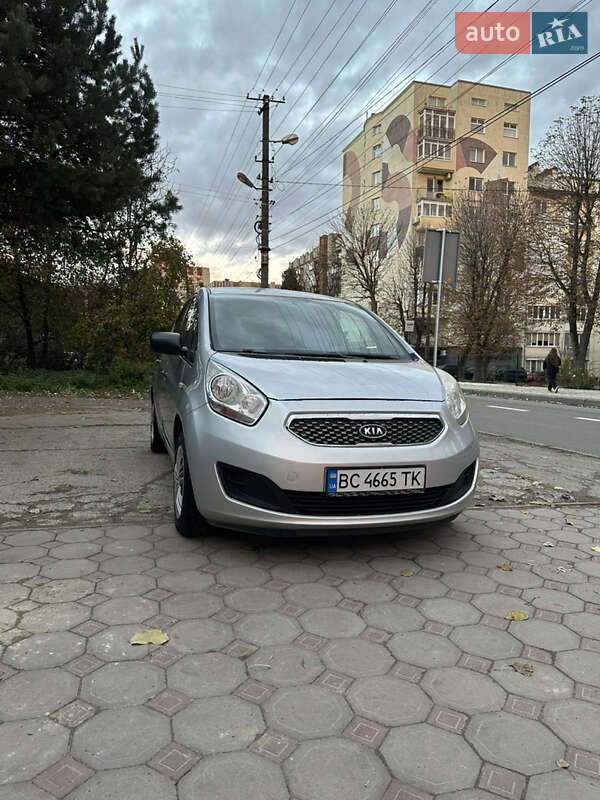Микровэн Kia Venga 2011 в Львове