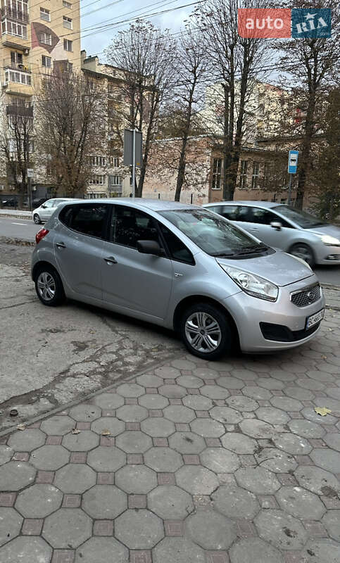 Микровэн Kia Venga 2011 в Львове