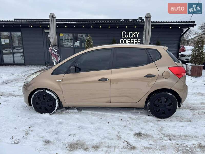 Мікровен Kia Venga 2010 в Чернігові