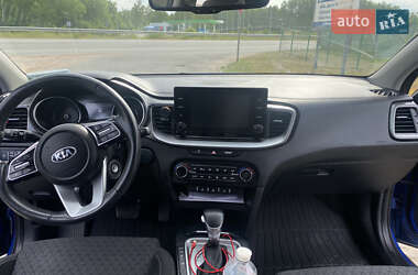 Хэтчбек Kia XCeed 2020 в 
