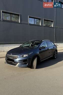Хэтчбек Kia XCeed 2020 в 