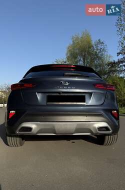 Хэтчбек Kia XCeed 2020 в 