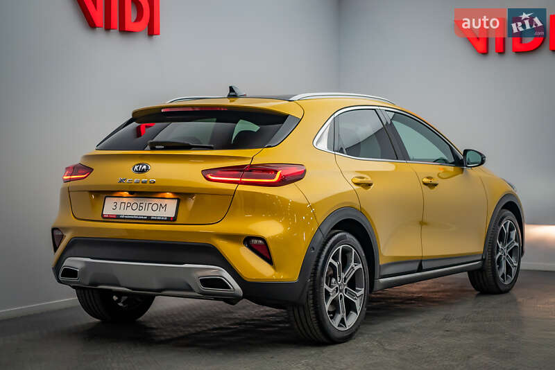 Хэтчбек Kia XCeed 2020 в Киеве