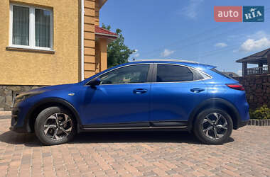 Хэтчбек Kia XCeed 2020 в 